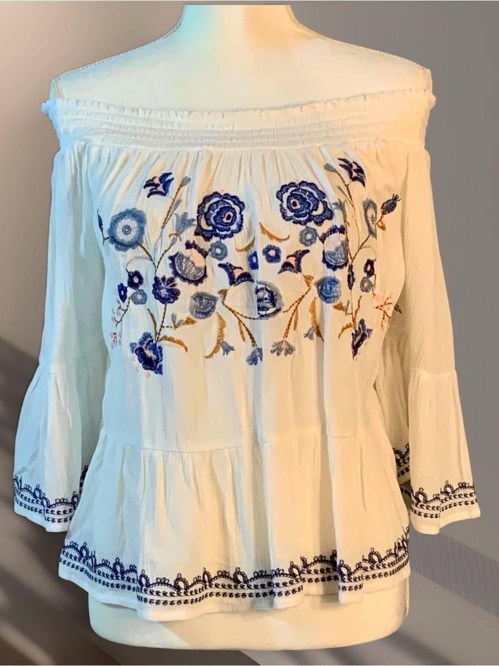 Xhilaration White Off-Shoulder Embroidered Blouse